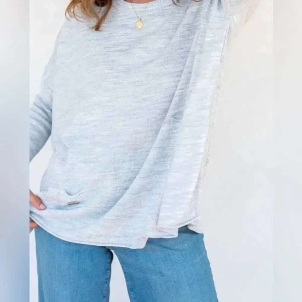 Catalina Sweater in Ash by Mersea - One Size - Picture 8 of 9